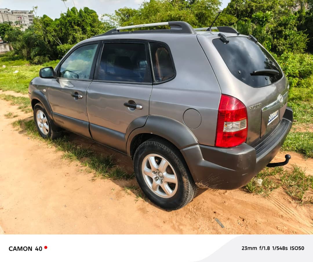 HYUNDAI TUCSON